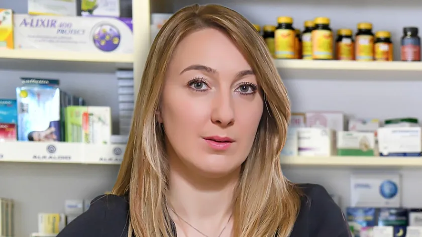 Farmaseuti sadece ilaçları vermekle kalmıyor, her hastaya özel bir rol oynuyorlar.