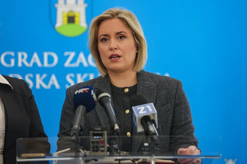 Hırvatistan Zagreb Meclisi'nde Tartışma Yaratan Küfürlü Sözler Videosu Gündemde