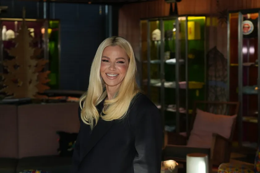 **Başlık: Sırbistanlı Nataša Bekvalac'ın Tayland tatilinde dikkat çeken paylaşımları**