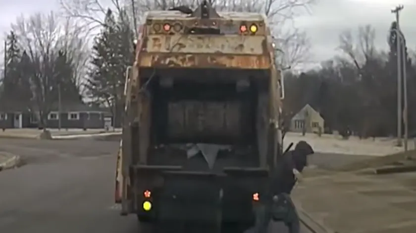 ABD Ohio'da polisten kaçan kişi çöp kutusunda bulunup yakalandı