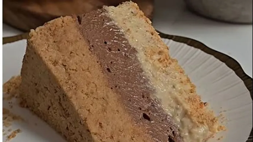 Sırp mutfağının klasik bir tatlısı olan pesak tortasının tarifini bulabilirsiniz.