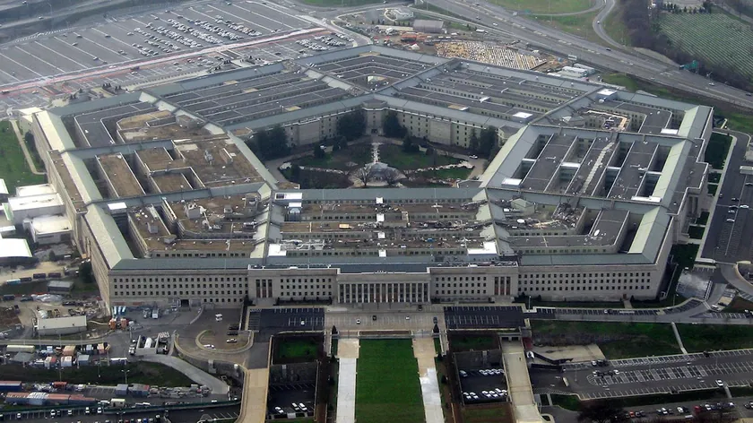 Pentagon Avrupa'dan 40.000 Amerikan askerini çekme olasılığını değerlendiriyor.