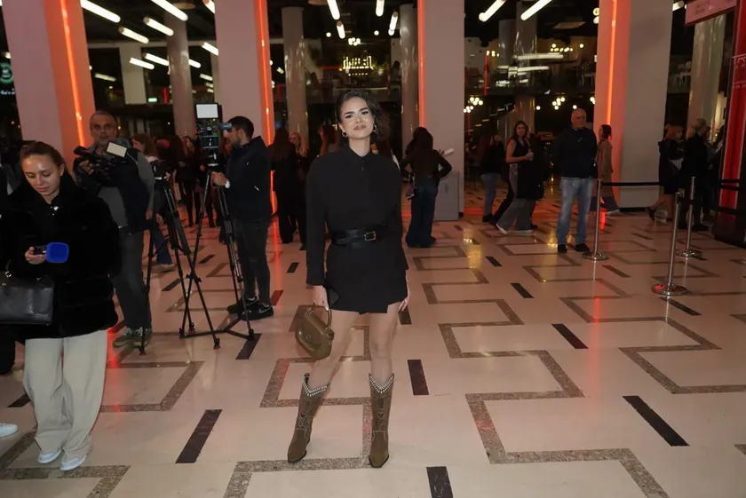 Sırp şarkıcı Sofija Dacić eski kayınpederi Keba ile özel ilişkisi ve boşanmasını belirtti.