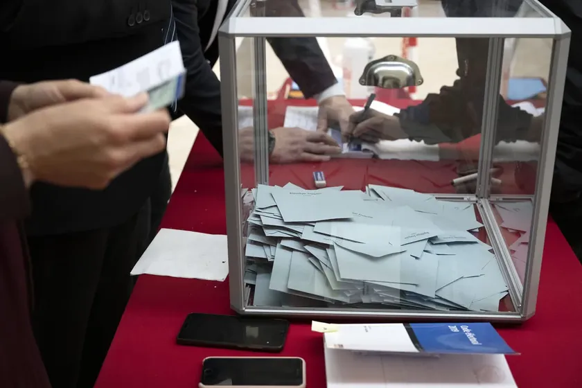 Fransa'da 2027 Seçimlerinde Büyük Değişim Beklentisi