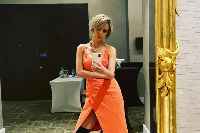 Pevaçı Milena Vučić fakülteye kayıt oldu.