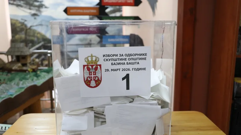 Sırbistan Yerel Seçimlerinde Yüksek Katılım İktidar Değişikliği Anlamına Gelmiyor