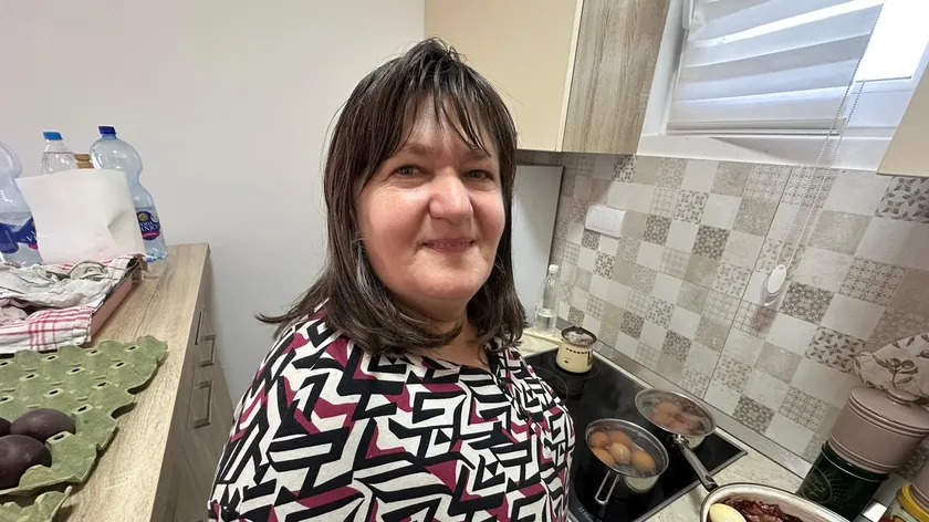 Sırbistan'da 1999 NATO bombardımanı altında Paskalya'da zorlu bir doğum hikayesi