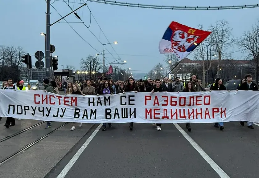 Sırbistan'daki Belgrad Tıp Fakültesi'nde Öğrenci Seçimleri Büyük Değişim Getirecek