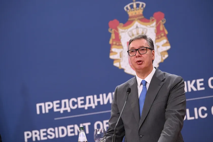 Sırbistan Cumhurbaşkanı Aleksandar Vučić, enerji sektöründe yaşanan sorunlar nedeniyle Rafinerija Pančevo'nun faaliyetlerini durdurmak zorunda kalabileceklerini belirtti.