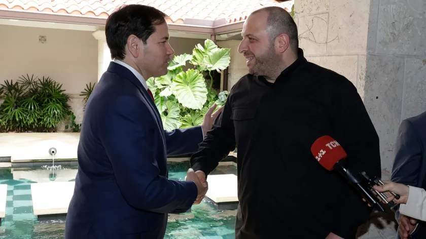 Ukrayna Heyeti ABD'li Yetkililerle Önemli Görüşmeler Yapmak Üzere Miami'ye Vardı