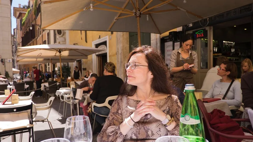 İtalyan restoranında skandal Konbarda müşterinin yemeğine "tükürük" yazdı
