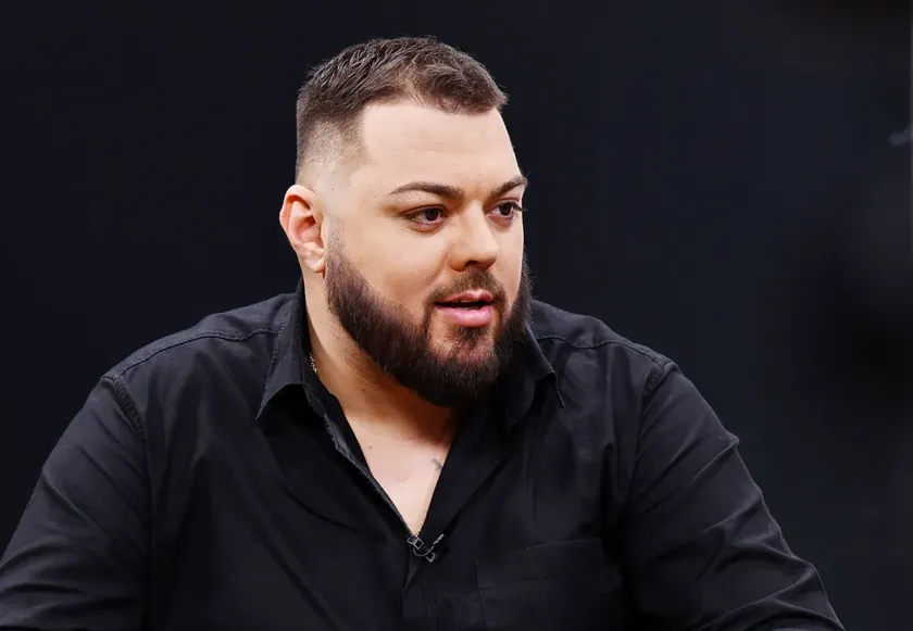 Sırbistanlı Şarkıcı Sloba Vasić Stres Nedeniyle Hastaneye Kaldırıldı Durumu İyiye Gidiyor