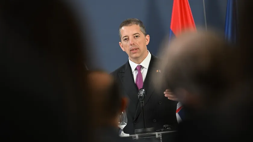 Sırbistan Dışişleri Bakanı Đurić, Konaković'i bölgeyi utandıran davranışları nedeniyle eleştirdi.