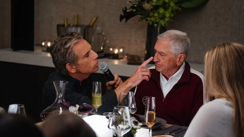 Yeni Focker-in-Law Fragmanı Las Vegas'ta Açıklandı Ben Stiller ve Robert De Niro Geri Dönüyor