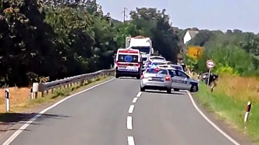 Bačka Topola-Moravica yolunda ağır bir trafik kazası meydana geldi.
