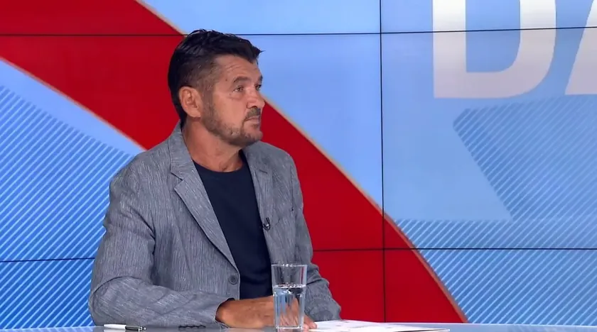 Sırbistan'da Deliblatska Peşçeri yangınında dev boyutlara ulaşan bir felaket yaşandı.