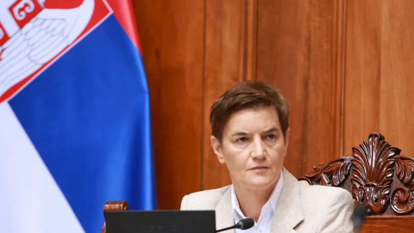 Sırbistan Parlamento Başkanı Ana Brnabić, blokadada toplanan öğrencilerin yaptığı toplantı hakkında açıklama yaptı.
