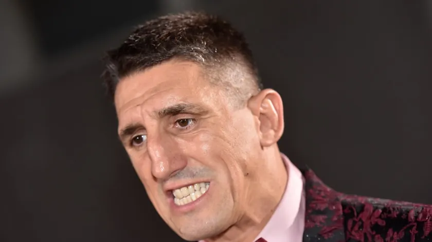 Kristijan Golubović Filipu Car'a öldürmek tehdidiyle karşı karşıya kaldı ve arkadaşı da katılabilir bir şekilde şok edici tehditlerle kamuoyunu sarsın.
