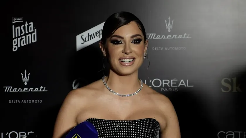 Sırbistanlı şarkıcı Sara Jo özel hayatını ve Eurovision adaylarını değerlendirdi.