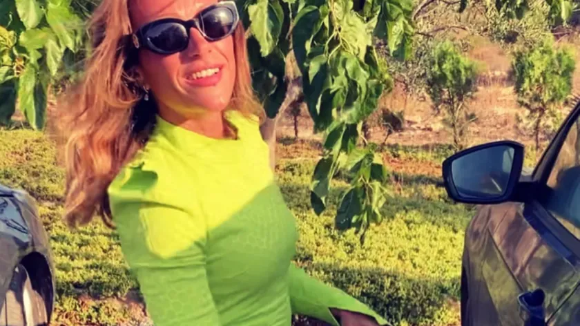 Cveta Majtanović, müzik yarışması "İdol"un galibi olarak tanınan bir isimden akademik başarıya ulaştı.