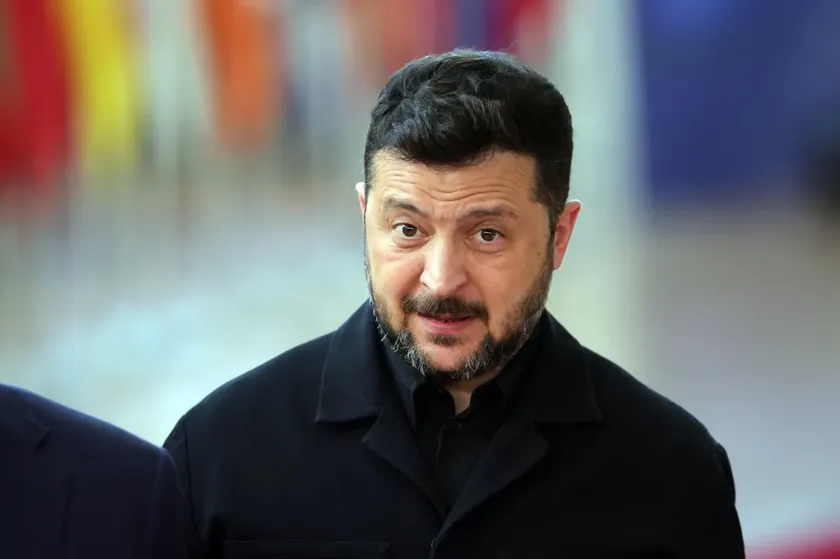Zelenski üç ülkedeki büyükelçilerini görevden aldı.