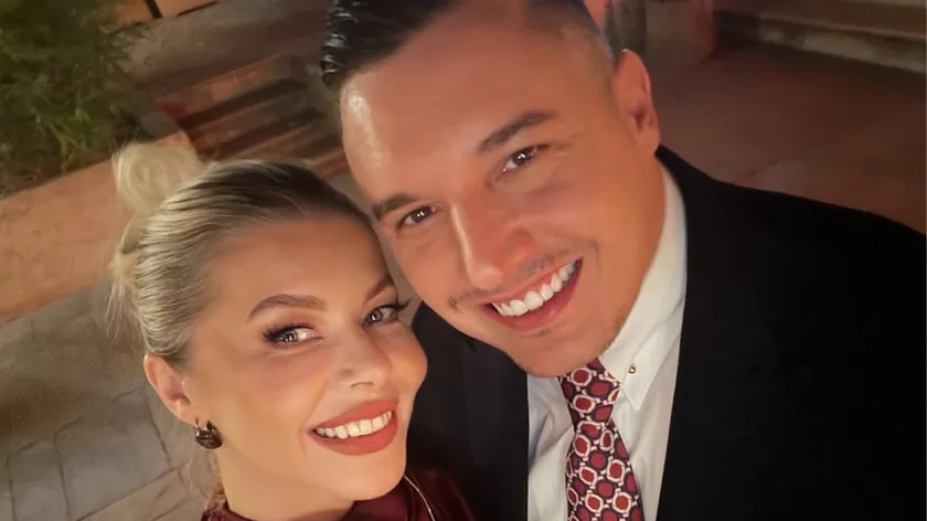 Sırp şarkıcı Danijela Karić ve dansöz Ivan Mileusnić'in mutlu evliliğinde yeni bir bebek dünyaya geldi.