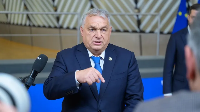 Macaristan Başbakanı Orban, Ukrayna'yı Drujba boru hattı petrol sevkiyatını engellemekle suçladı.