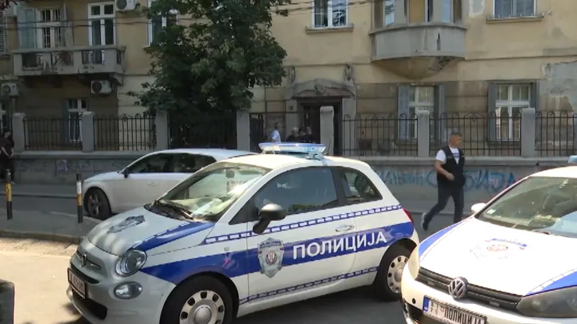 Vračar'da çıkan yangında bir adamın bedeni bulundu.