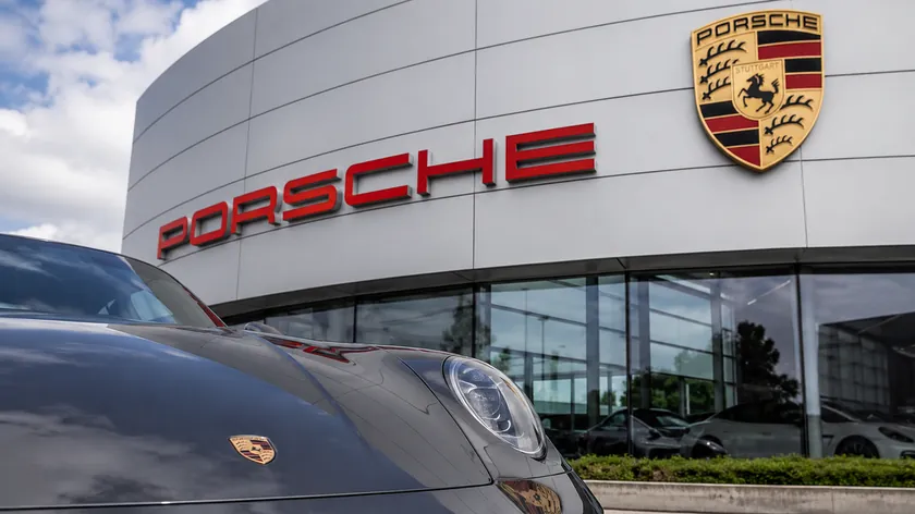 Porsche, 1,25 Milyar Euroluk Bir Anlaşma İmzaladı Şirketin İşlerine Yapay Zeka Entegrasyonu İçin Sözleşme