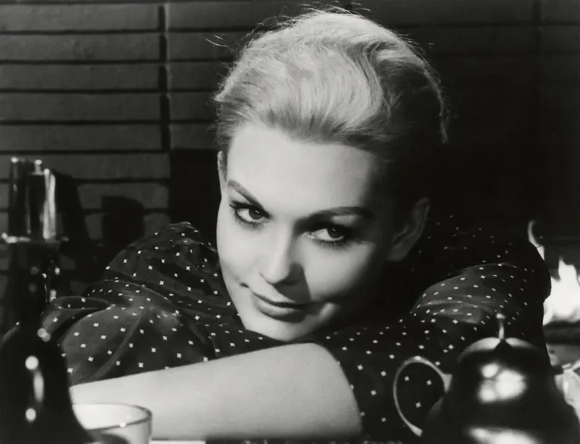 Hollywood Yıldızı Kim Novak'ın Zorlu Yaşam Hikayesi ve Travmatik Mücadeleleri