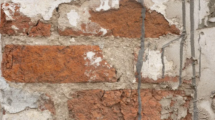 Eski tuğlaları atmayın Bunları nasıl kullanarak modern bir mobilya parçası yapabilirsiniz?