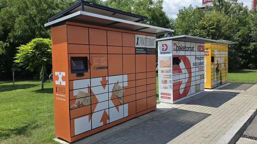 NIS benzin istasyonlarında X EXPRESS paketomati ile paket teslimat hizmeti sunuluyor.