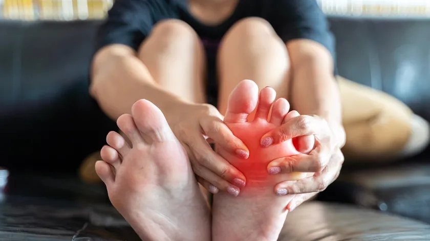 Sırbistan Sağlık Haberleri: Ayak Yastıkçığı Ağrısı Metatarsaljiye Karşı Uyarı Yapıldı.
