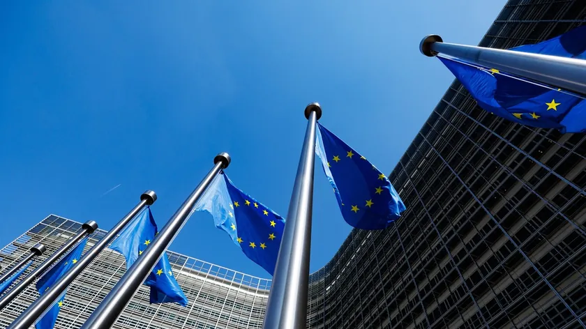 AB, Kosova Meclisi'nin Özel Mahkemeler yasasında yaptığı değişikliğe itiraz etti