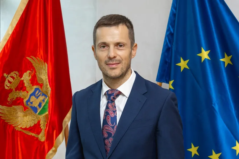 Podgorica'da Protestlara Yabancı Müdahale Vurgusu