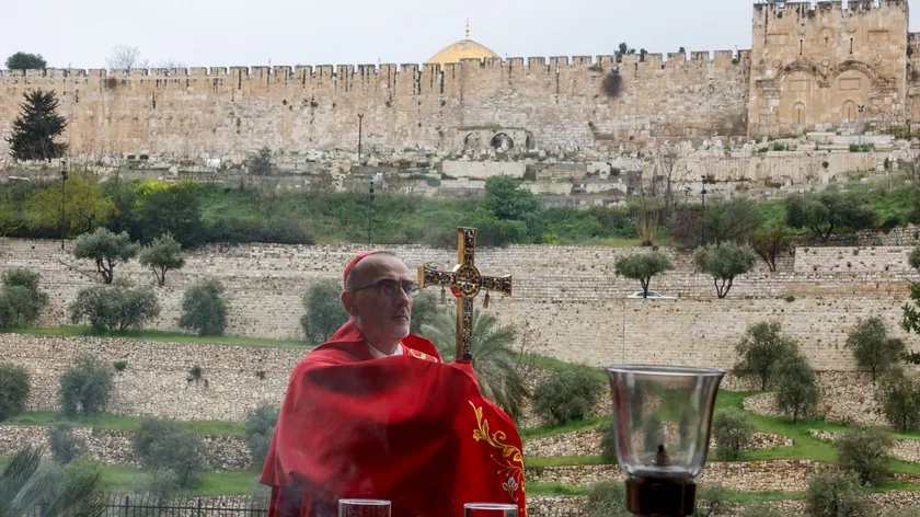 Kudüs Kutsal Kabir Kilisesi Paskalya Ayini Az Sayıda Kişiyle Gerçekleştirildi