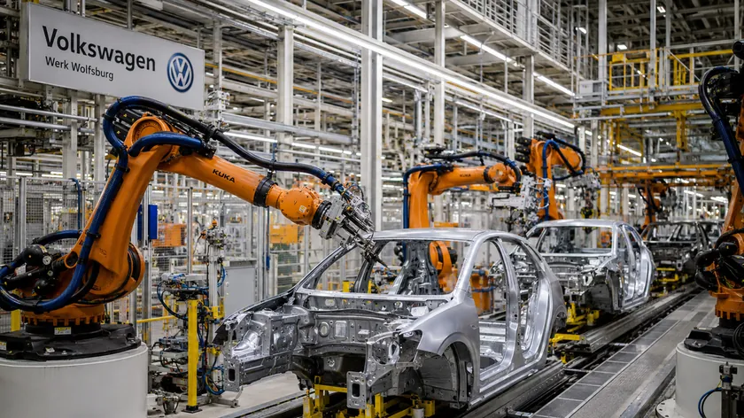 Volkswagen'ın popüler Golf modeli artık Türkiye'de bulunmuyor Bunun nedenleri
