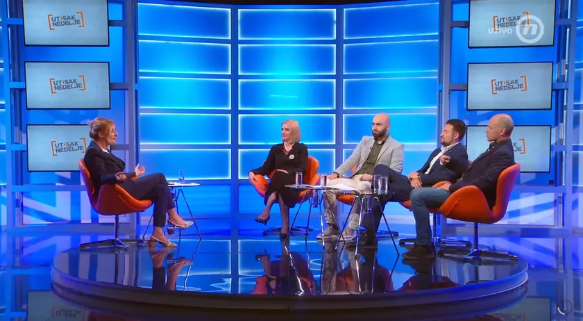 Sırbistan'da Niş Felsefe Fakültesi Bölünme Girişimine Profesörler ve Öğrencilerden Tepki Geldi