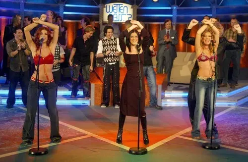 2000'lerin başında dünya çapında büyük bir hit olan "Aserejé" şarkısı.