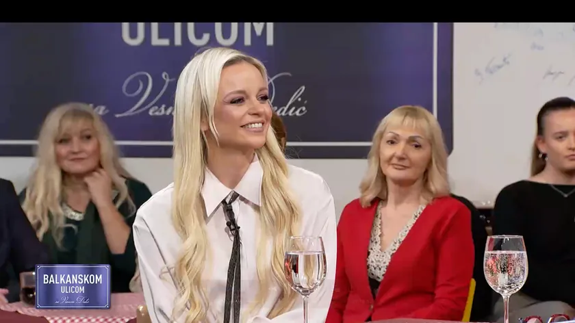 Sırp Aktris Maja Mandžuka Belgrad'dan Los Angeles'a Uzanan Hayatını Paylaştı