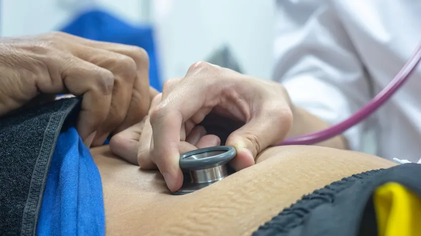 Hiperaktif Bağırsak Sesleri Sindirim Sağlığı Hakkında Önemli İpuçları Veriyor Uzmanlar Uyarıyor