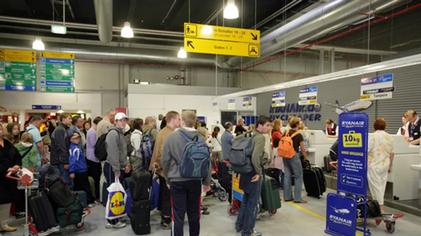Avion şirketleri sıkı kurallar getirdi Harici pil cihazlar nedeniyle uçuş yapamayabilirsiniz