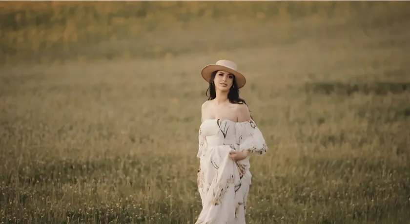 Sırp müzik grubunun yeni şarkısı Toskana'da çekilmiş klip ile tanıtıldı.