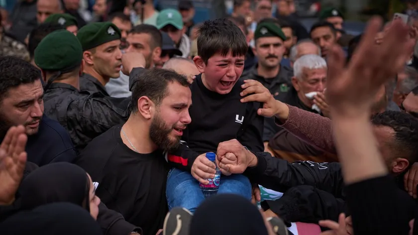 İsrail Güney Lübnan'da köyleri yerle bir ediyor, savaş suçu uyarısı yapıldı