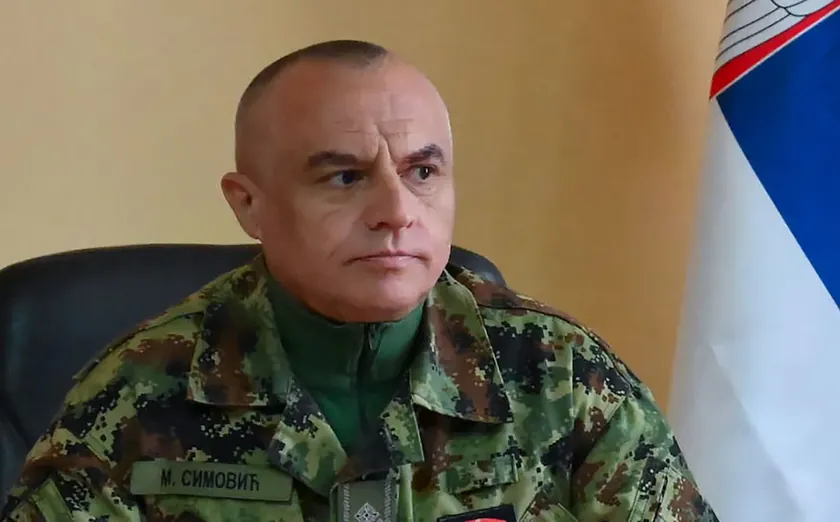 Sırbistan'da emekli generale devlet sırlarını ifşadan 6 ay ev hapsi cezası