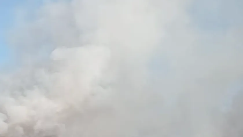 Kula'da depo yangınını tetikleyen kişi kameralara yakalandı (Video)