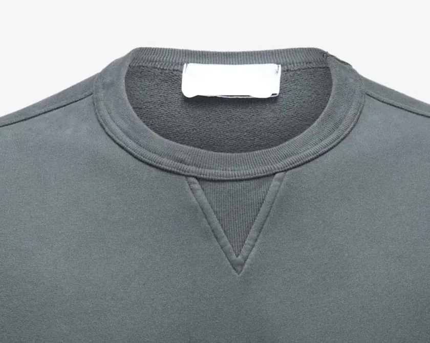 Sweatshirtlerdeki üçgen detayı sanılandan çok daha önemli bir işleve sahipti.