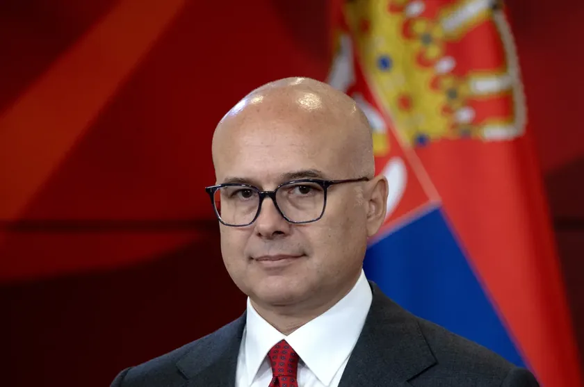 Sırp Monarhist Partisi, opozisyonun seçim sonuçlarını önceden kabul etme çağrısına karşı çıktı.