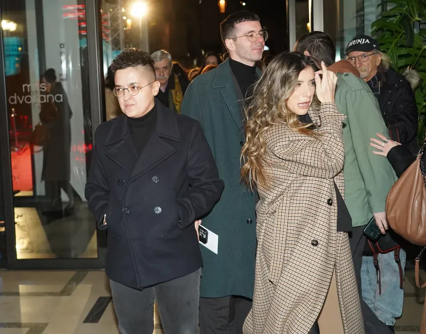 Ünlü şarkıcı Marija Šerifović Amsterdam'daki sözde tutuklanma videosunu yayımladı