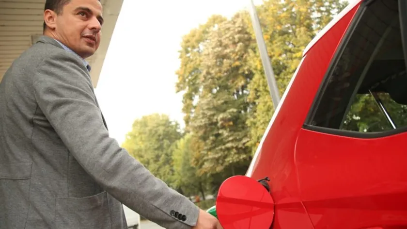 Almanya'da Tüketiciler Yeni Zam Dalgasından Endişeli Birçok Hanenin Tasarrufu Yok